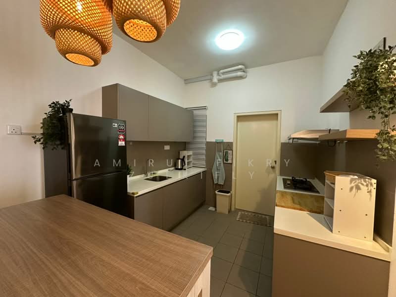 Kondominium untuk Disewa di Lakefront Homes - Amirul Fikry Zulkifly - Kitchen - PropertyGuru.com.my