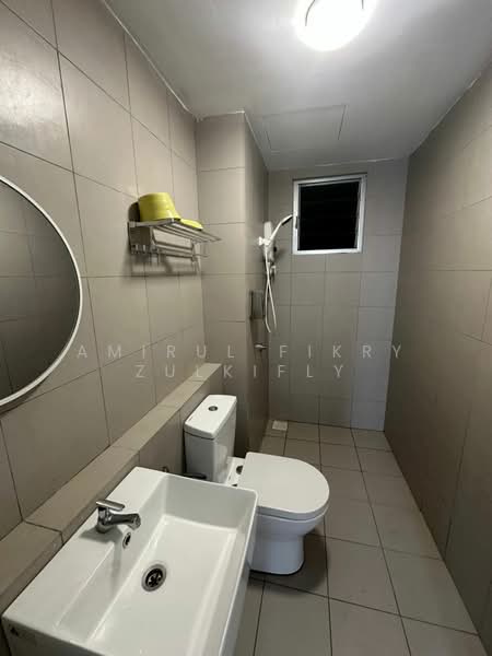 Kondominium untuk Disewa di Lakefront Homes - Amirul Fikry Zulkifly - Bathroom - PropertyGuru.com.my