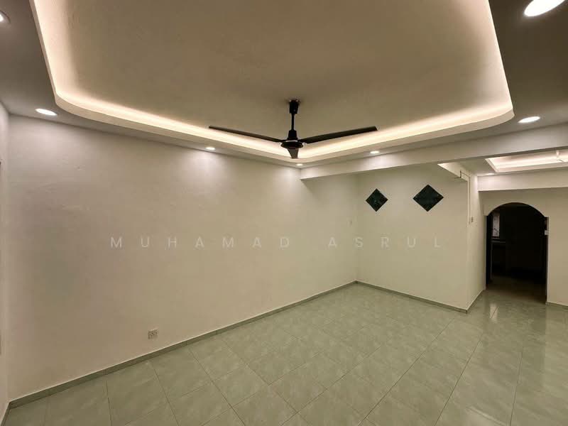 2-storey Terraced House for Sale in Taman Kota Masai (Pasir Gudang) - Muhamad Asrul - Living Room - PropertyGuru.com.my
