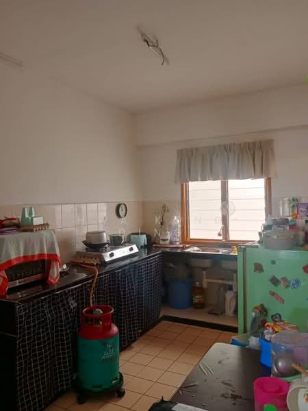 Apartment for Sale at Sri Lavender Apartment - Hwa Kong Ding - Kitchen - PropertyGuru.com.my