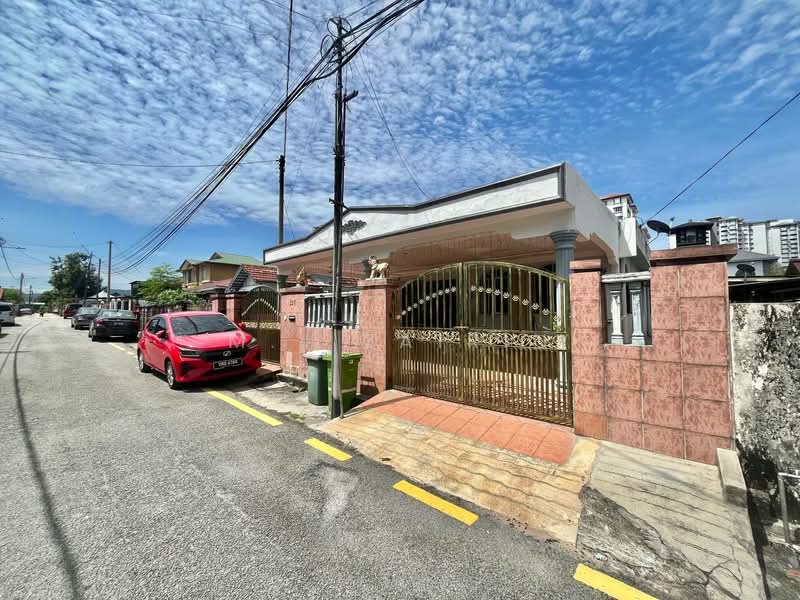 Bungalow for Sale in Desa Pandan (Ampang) - M.J Zairin - Exterior - PropertyGuru.com.my