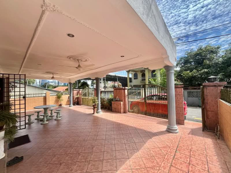 Bungalow for Sale in Desa Pandan (Ampang) - M.J Zairin - Exterior - PropertyGuru.com.my