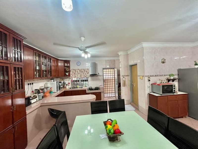 Bungalow for Sale in Desa Pandan (Ampang) - M.J Zairin - Kitchen - PropertyGuru.com.my