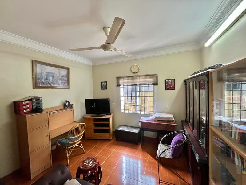 Bungalow for Sale in Desa Pandan (Ampang) - M.J Zairin - Study - PropertyGuru.com.my