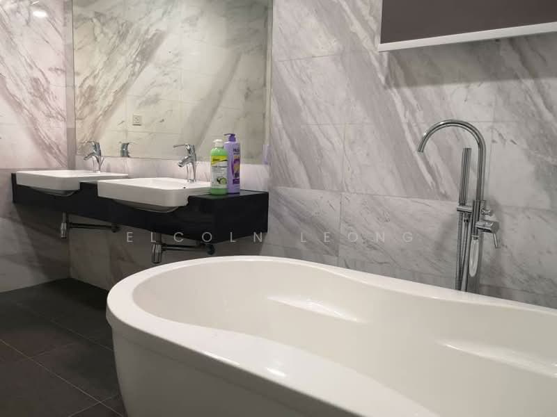 Rumah Banglo untuk Dijual di Petaling Jaya (Selangor) - Elcoln Leong - Bathroom - PropertyGuru.com.my