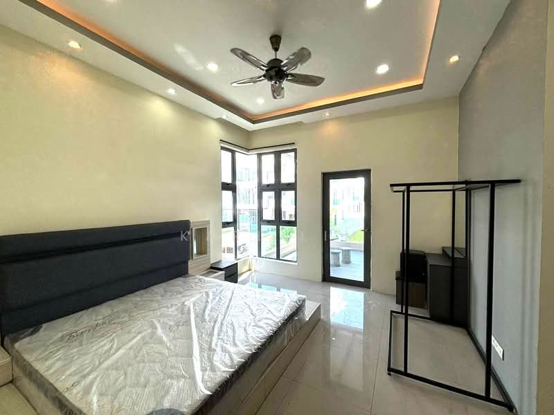 Rumah Kluster untuk Dijual di Taman Bukit Skudai (Skudai) - Karl Lim - Bedroom - PropertyGuru.com.my