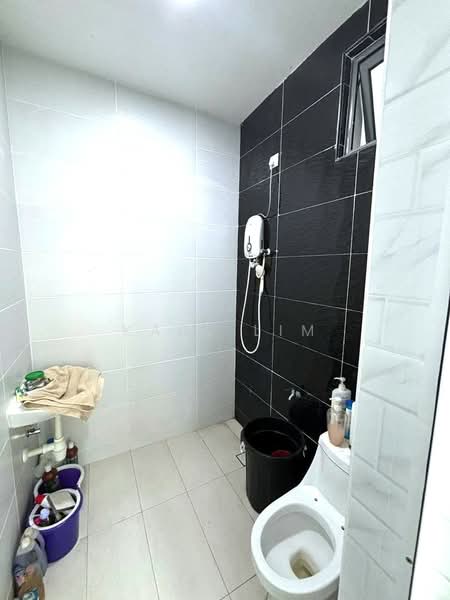 Rumah Kluster untuk Dijual di Taman Bukit Skudai (Skudai) - Karl Lim - Bathroom - PropertyGuru.com.my