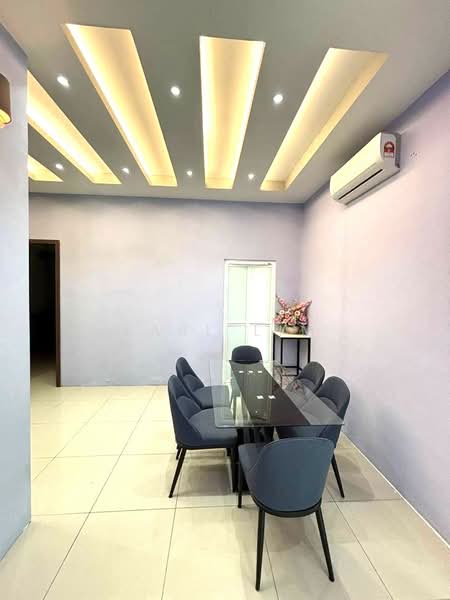 Rumah Kluster untuk Dijual di Taman Bukit Skudai (Skudai) - Karl Lim - Dining Room - PropertyGuru.com.my