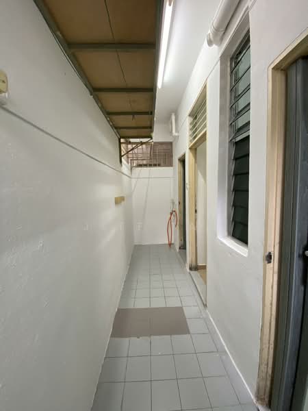 Kondominium untuk Disewa di Leader Garden - Jeff Tan - Corridor - PropertyGuru.com.my