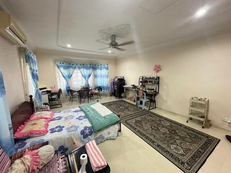 Rumah Banglo untuk Dijual di Villa Bestari (Gombak) - Azli Ibrahim - Bedroom - PropertyGuru.com.my