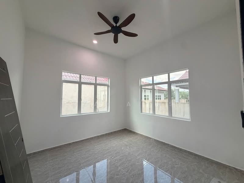 Semi-Detached House for Sale in Kemaman (Terengganu) - Izzah Alias - PropertyGuru.com.my