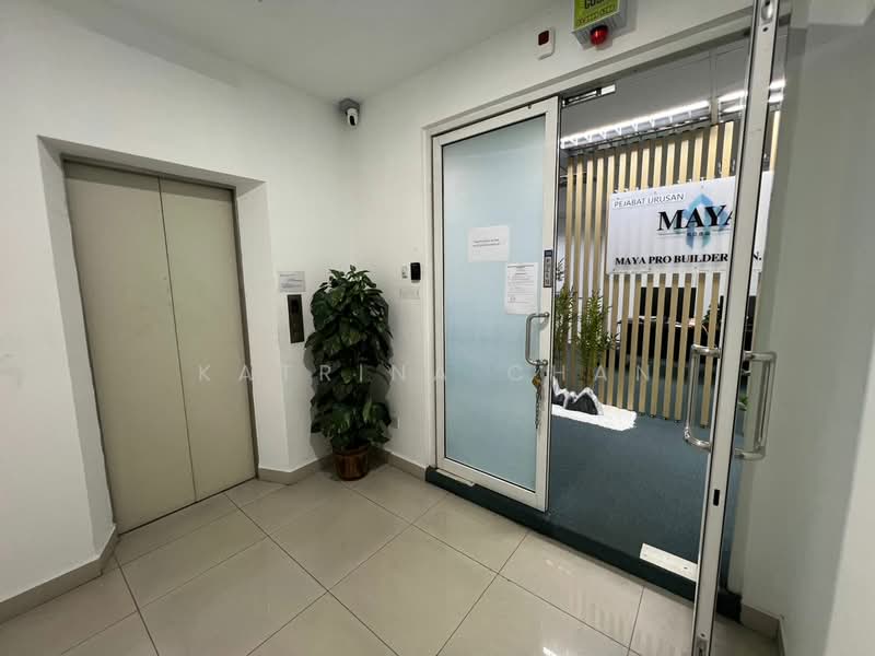 Shop / Office for Rent in Puchong (Selangor) - Katrina Chan - Entrance - PropertyGuru.com.my