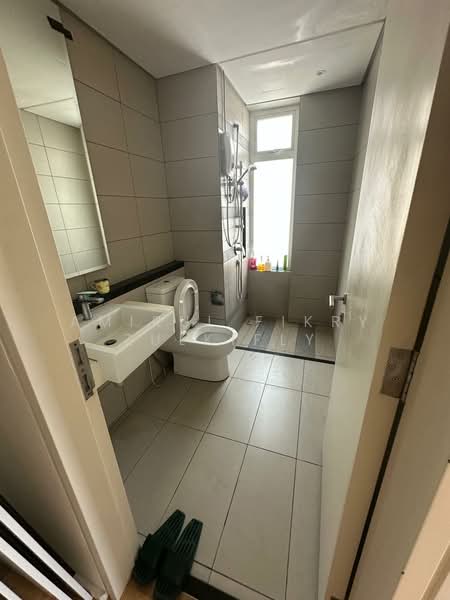 Condominium for Rent at Verdi Eco-Dominiums - Amirul Fikry Zulkifly - Bathroom - PropertyGuru.com.my