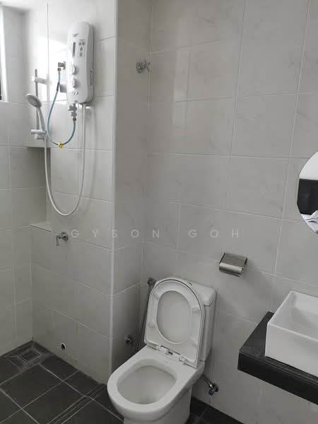 Rumah Teres untuk Disewa di Bandar Cassia (Batu Kawan) - Gyson Goh - Bathroom - PropertyGuru.com.my