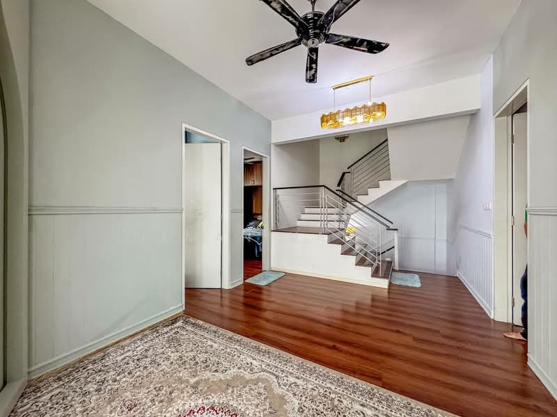 Rumah Berkembar untuk Dijual di Kajang (Selangor) - Ilman Nahri - Living Room - PropertyGuru.com.my