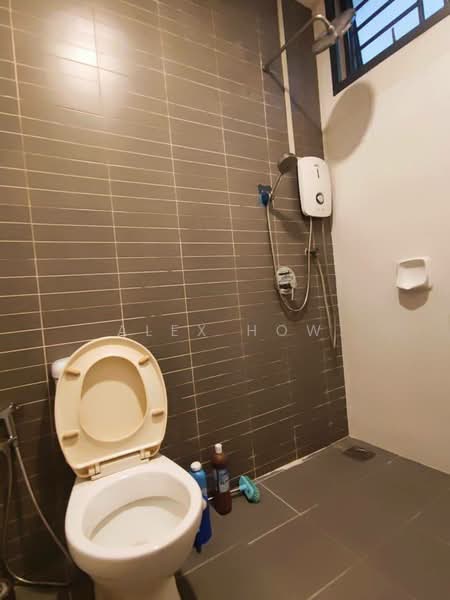 Service Residence for Rent at Palazio - Alex How - Bathroom - PropertyGuru.com.my