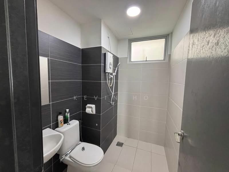 Apartment for Sale at Midori Green (Pangsapuri Hijauan) - Kevin Ho - Bathroom - PropertyGuru.com.my