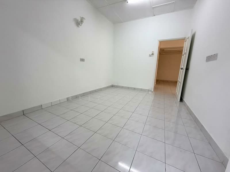 2-storey Terraced House for Sale in Taman Wangsa Permai (Kepong) - Eliz Chan - Interior - PropertyGuru.com.my
