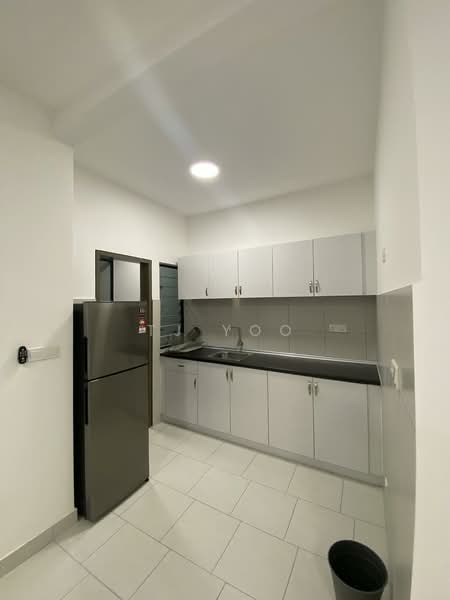 Servis Apartment untuk Disewa di Astetica Residences - TJ Yoo - Kitchen - PropertyGuru.com.my