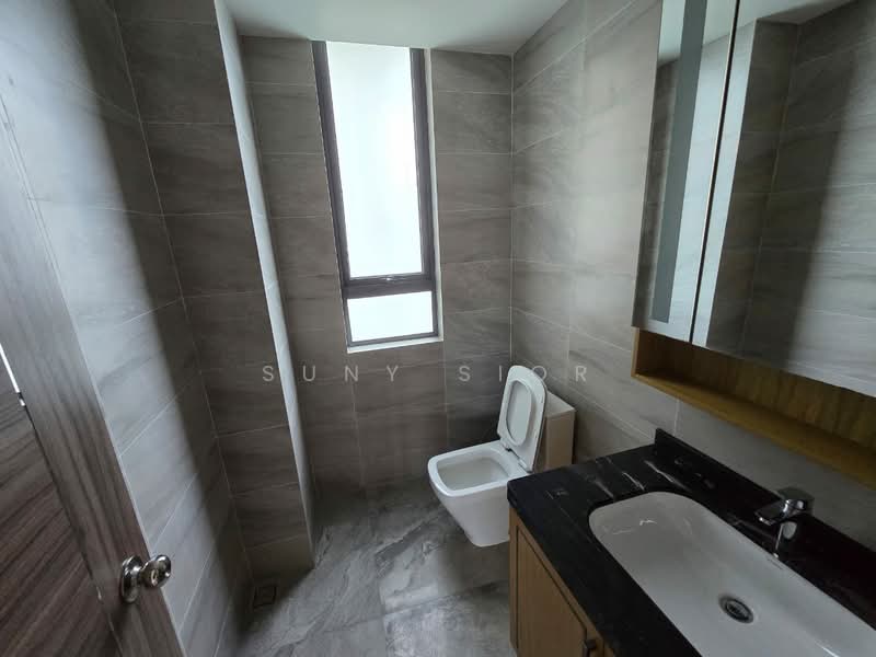 Condominium for Rent at Cerulean Bay @ Forest City - Suny Sior - Bathroom - PropertyGuru.com.my
