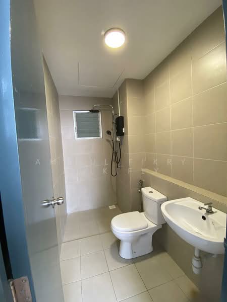 Apartment for Rent at Selangorku Pr1ma Lakefront Homes - Amirul Fikry Zulkifly - Bathroom - PropertyGuru.com.my