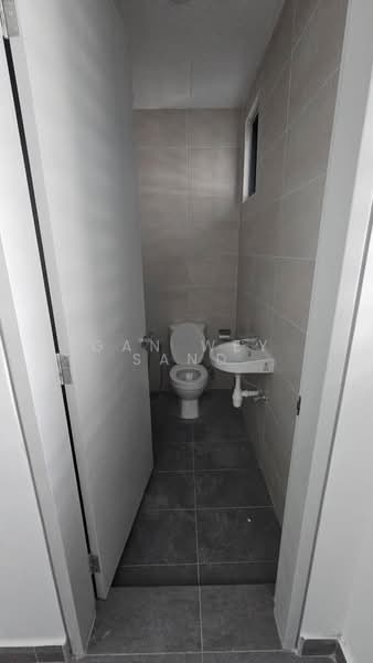 Kondominium untuk Disewa di Alstonia Residence - GAN WEY SAND - Bathroom - PropertyGuru.com.my
