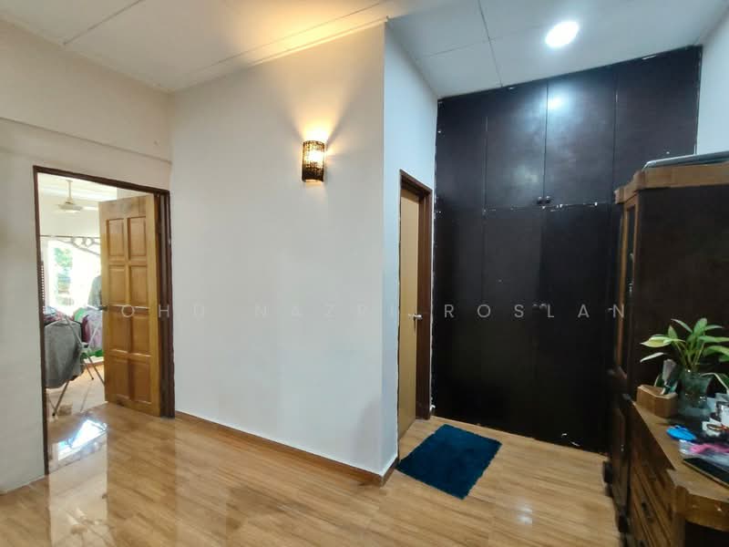 2-storey Terraced House for Sale in Taman Bukit Utama (Ulu Kelang) - Mohd Nazri Roslan - Interior - PropertyGuru.com.my