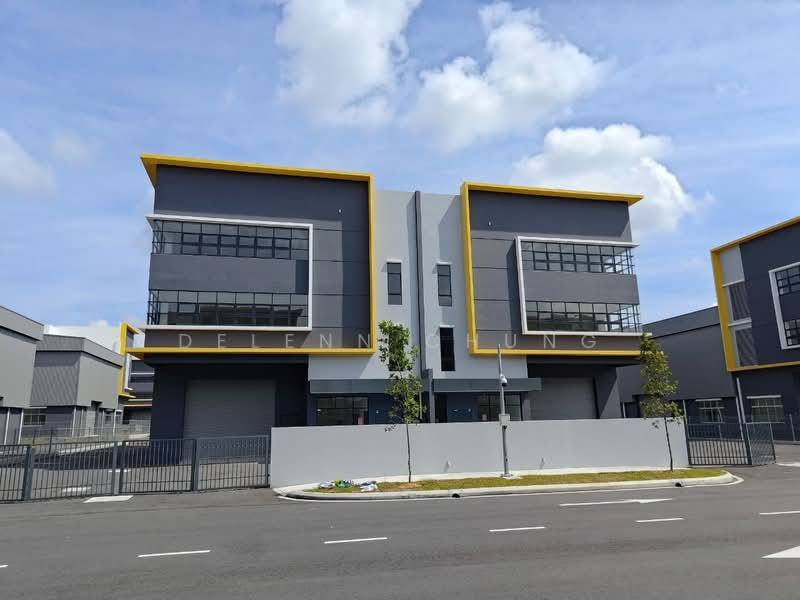 Semi-D Factory for Rent in Nilai 3 (Nilai) - Delenn Chung - Exterior - PropertyGuru.com.my