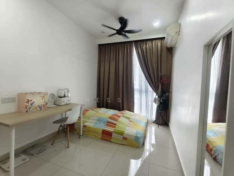 Service Residence for Sale at Meridin Bayvue @ Sierra Perdana - Erness Tan - Bedroom - PropertyGuru.com.my