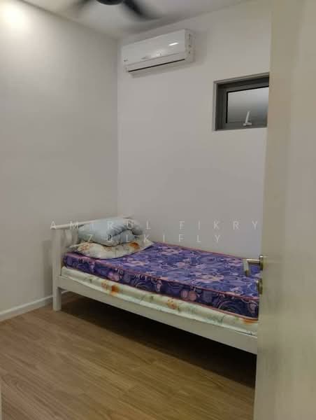 Condominium for Rent at Lakefront Residence - Amirul Fikry Zulkifly - PropertyGuru.com.my
