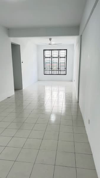 Rumah Flat untuk Disewa di PANGSAPURI CENDERA 1 - Joseph Wong - Interior - PropertyGuru.com.my