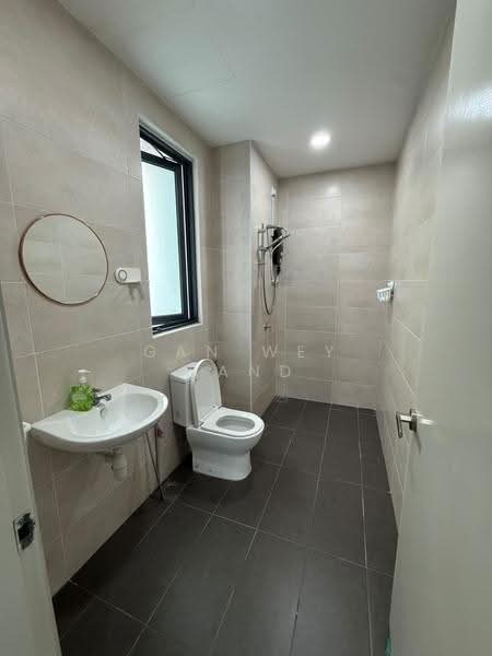 Condominium for Rent at Alstonia Residence - GAN WEY SAND - Bathroom - PropertyGuru.com.my