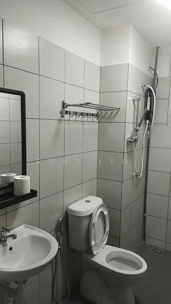 Servis Apartment untuk Disewa di Nexus @ Kajang Station (Tower B) - Rony Yeo - Bathroom - PropertyGuru.com.my