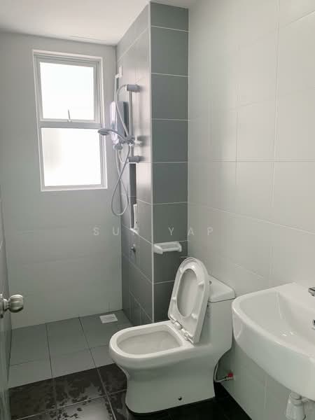 Condominium for Rent at The Aliff Residences (Alif Utama) - Sun Yap - Bathroom - PropertyGuru.com.my