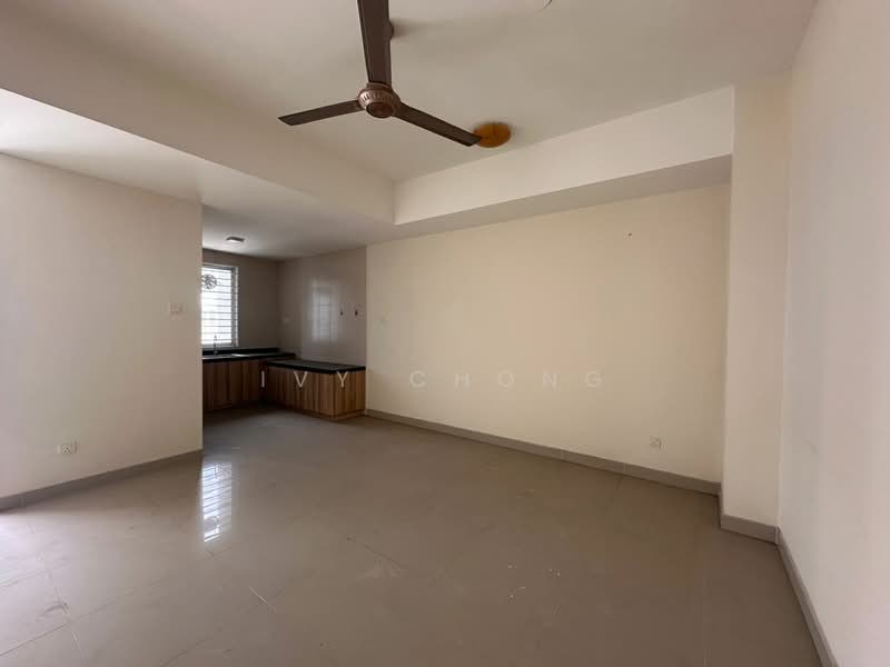 Townhouse for Sale in Puchong (Selangor) - Ivy Chong - Kitchen - PropertyGuru.com.my
