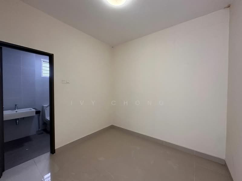 Townhouse for Sale in Puchong (Selangor) - Ivy Chong - Bathroom - PropertyGuru.com.my