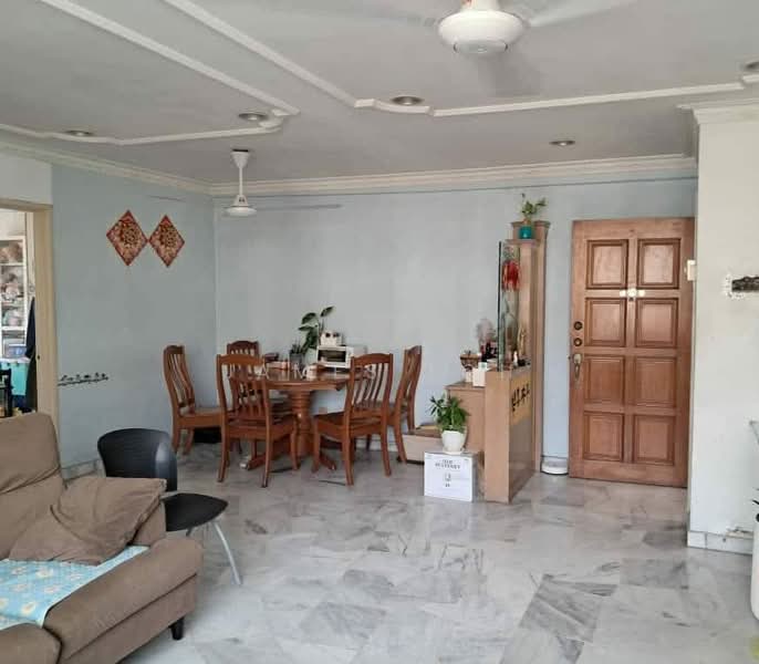 Apartment for Rent at Subang Perdana Goodyear Court 7 - James Loh - Living Room - PropertyGuru.com.my