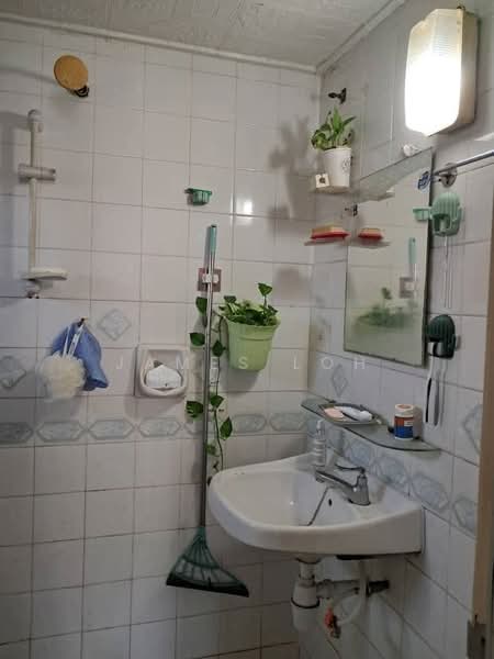Apartment for Rent at Subang Perdana Goodyear Court 7 - James Loh - Bathroom - PropertyGuru.com.my