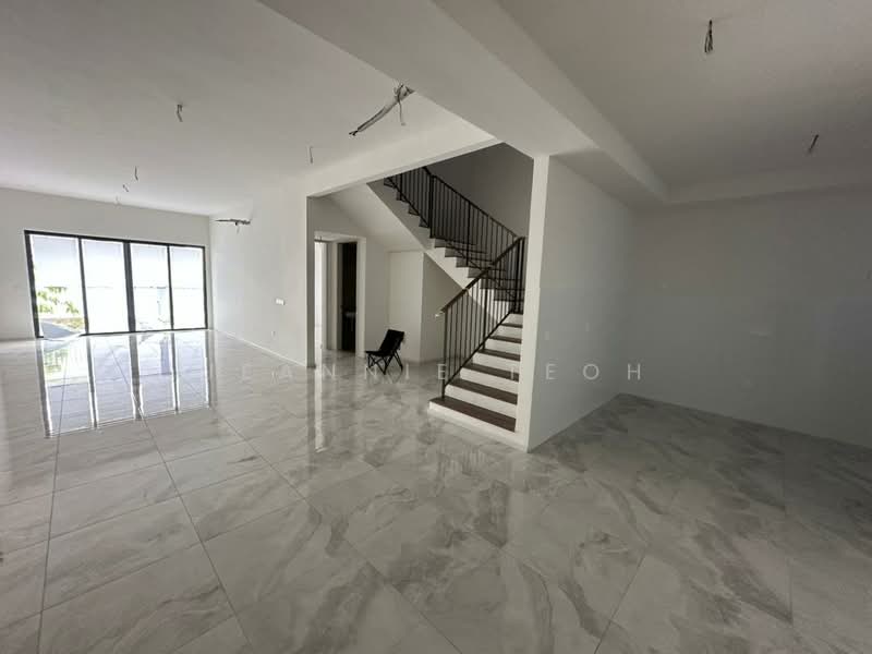 3-storey Terraced House for Sale in Taman Melawati (Ulu Kelang) - Jeannie Teoh - Living Room - PropertyGuru.com.my