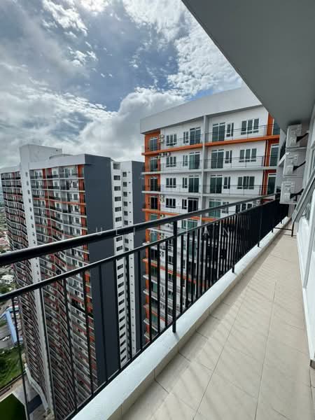 Pangsapuri untuk Disewa di One 49 Residence - Julia Tan - Balcony - PropertyGuru.com.my
