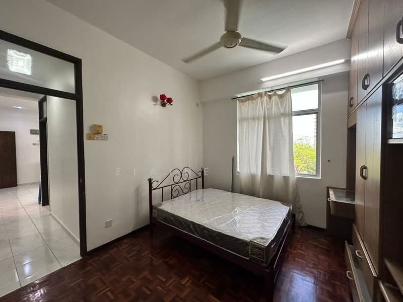 Pangsapuri untuk Dijual di Taman Jubilee Phase 5 - Elaine Lee - Bedroom - PropertyGuru.com.my