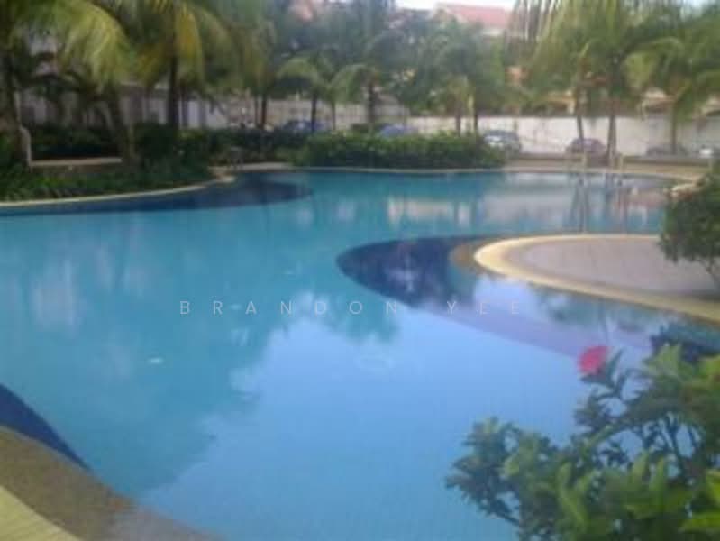 Apartment for Rent at Desa Saujana - Brandon Yee - Pool - PropertyGuru.com.my
