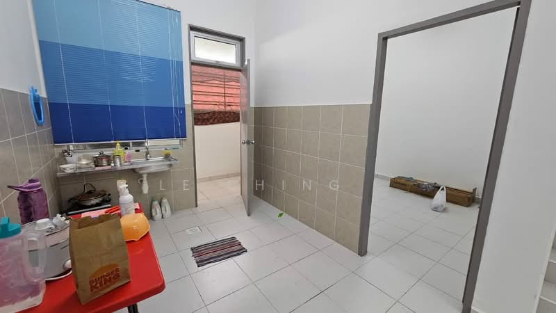 2.5-storey Terraced House for Rent in Skudai (Johor) - Le Ching . - Kitchen - PropertyGuru.com.my
