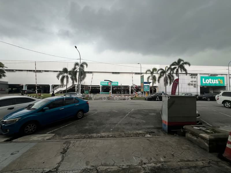 Shop for Rent in Kajang (Selangor) - Pit Voon Yap - Exterior - PropertyGuru.com.my