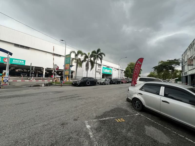 Shop for Rent in Kajang (Selangor) - Pit Voon Yap - Exterior - PropertyGuru.com.my