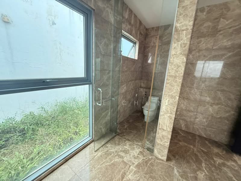Kondominium untuk Dijual di Seringin Residences - Annie Chong - Bathroom - PropertyGuru.com.my