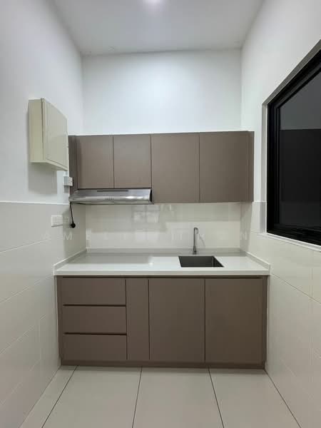 Service Residence for Rent at Le Pavillion - Amelyn Thong - Kitchen - PropertyGuru.com.my