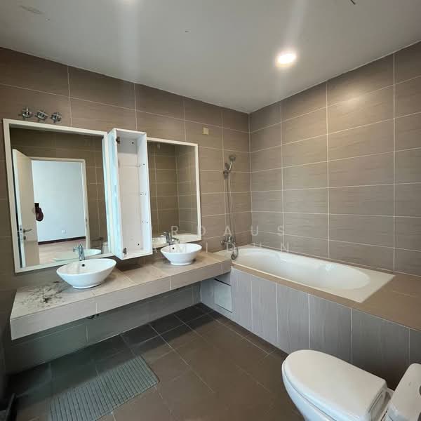 3-storey Terraced House for Sale in Cyberjaya (Selangor) - Firdaus Hamidun - PropertyGuru.com.my