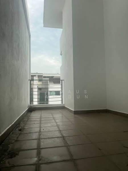 3-storey Terraced House for Sale in Cyberjaya (Selangor) - Firdaus Hamidun - PropertyGuru.com.my