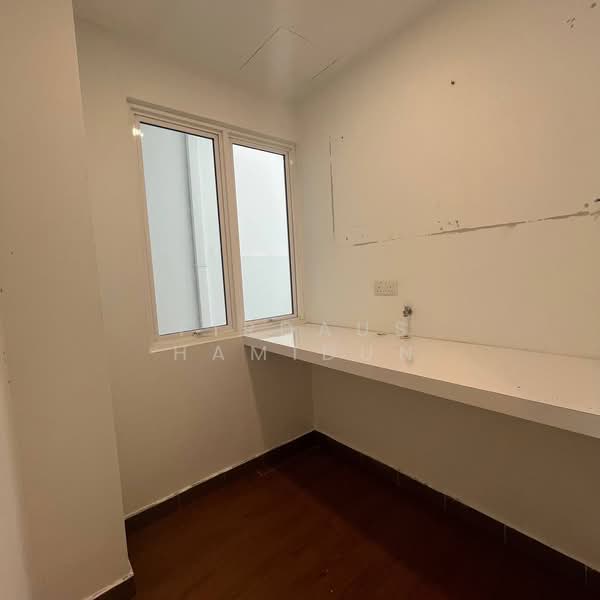 3-storey Terraced House for Sale in Cyberjaya (Selangor) - Firdaus Hamidun - PropertyGuru.com.my